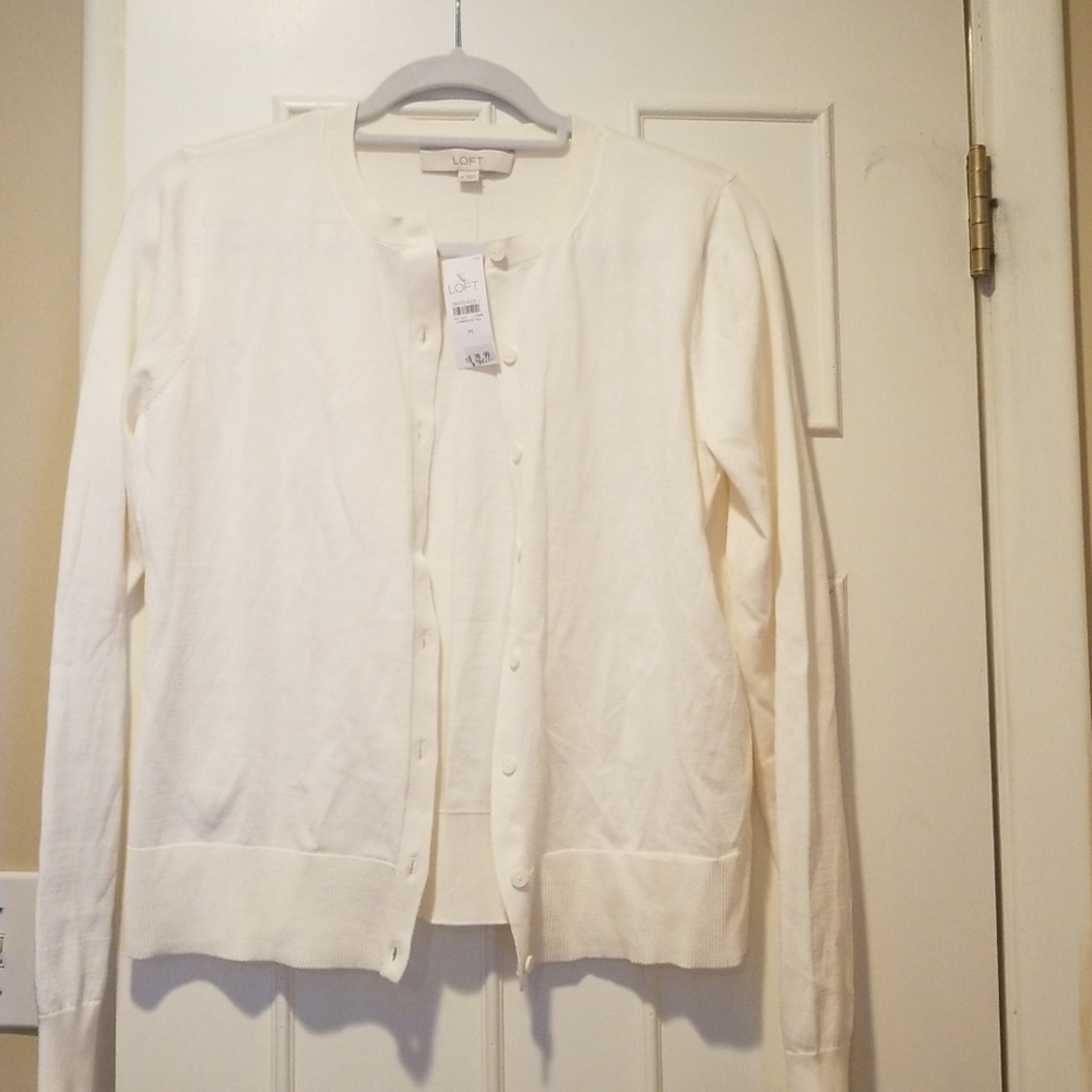 Women's sweater